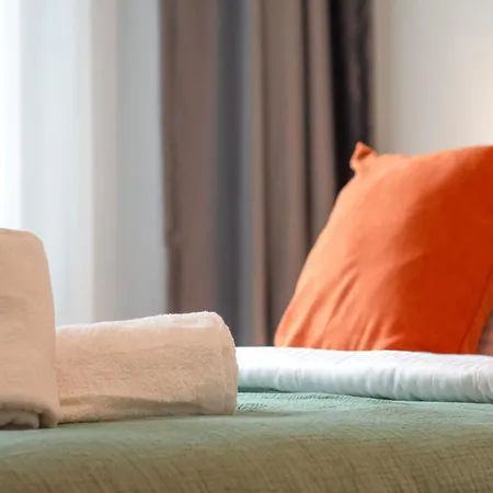 Brand New With Bedroom & Office Daire İstanbul
