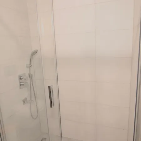Brand New With Bedroom & Office Daire İstanbul